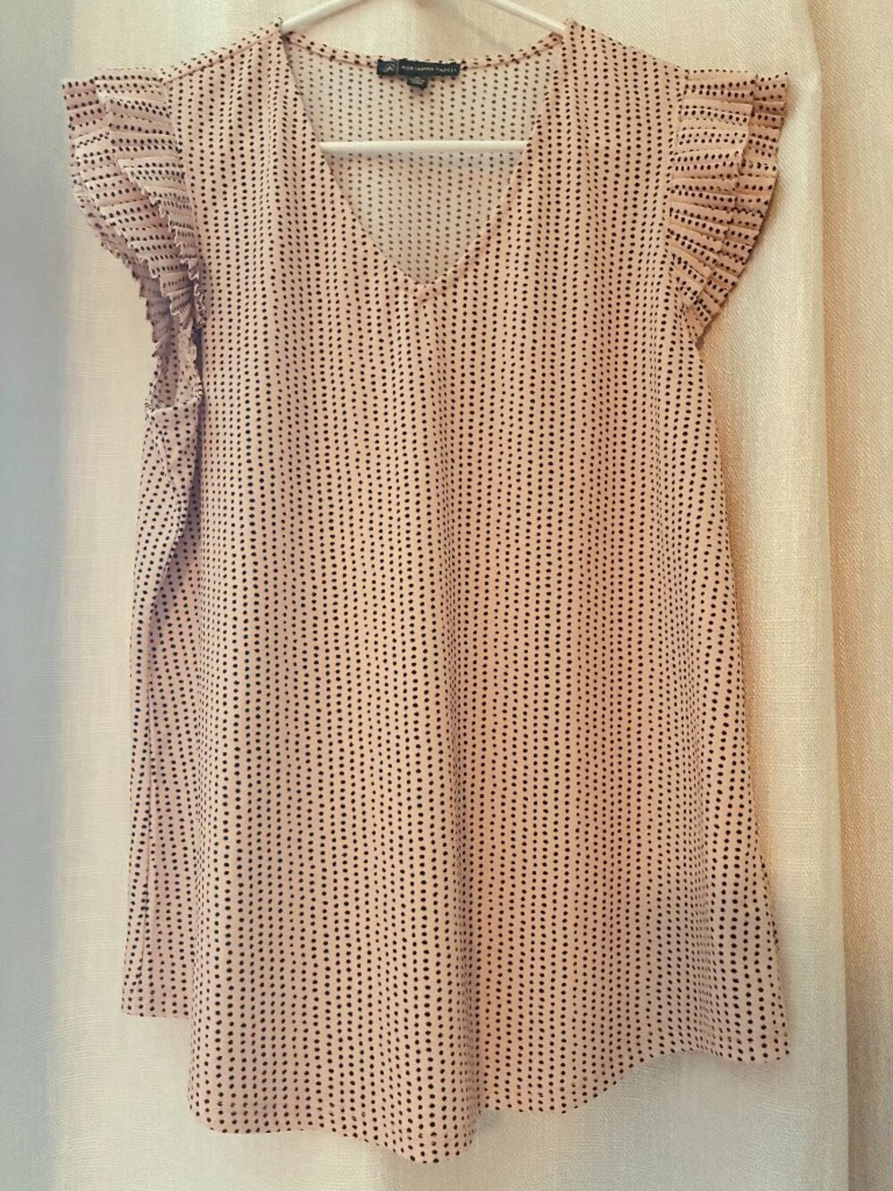 ADRIANNA PAPELL PINK AND BLACK DOTTED TOP ~ SIZE M